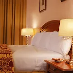 Hotel Avenue 4*