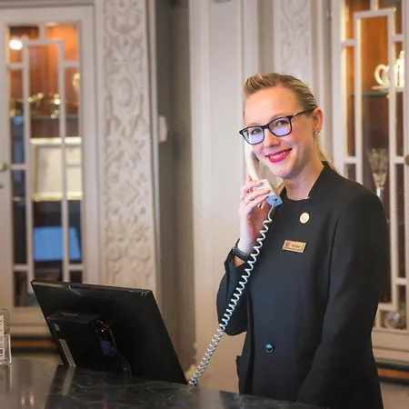 Avenue Hotel Killarney